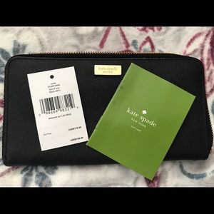 SOLD*Authentic* Kate Spade wallet